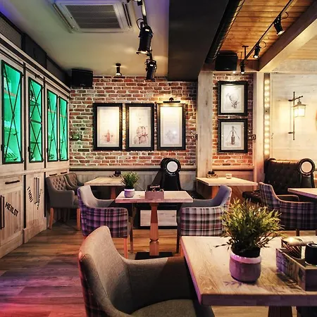 Chleb I Wino Apart-hotel